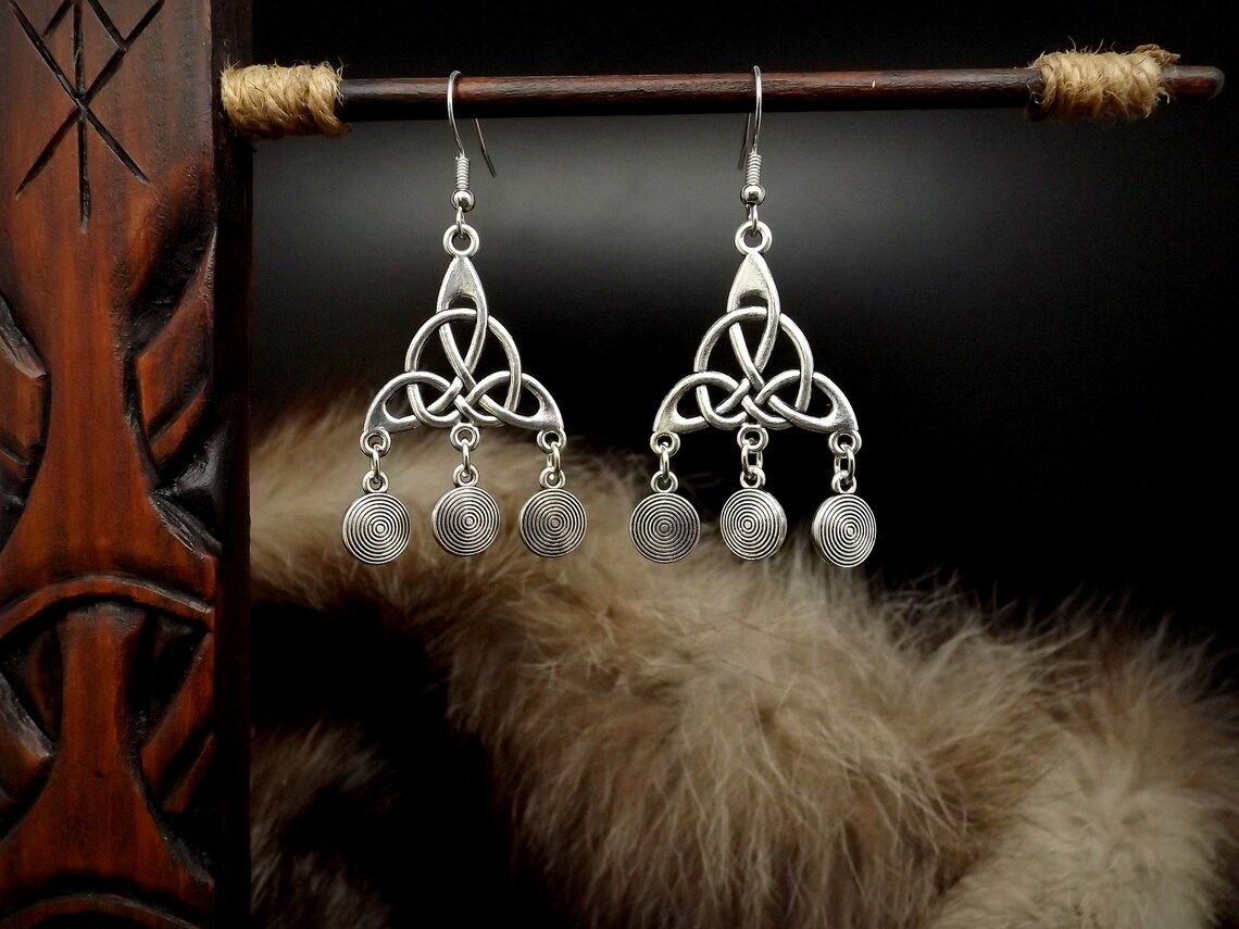 Boucles d'oreilles VIKING triquetra entrelacs nordique | Etsy