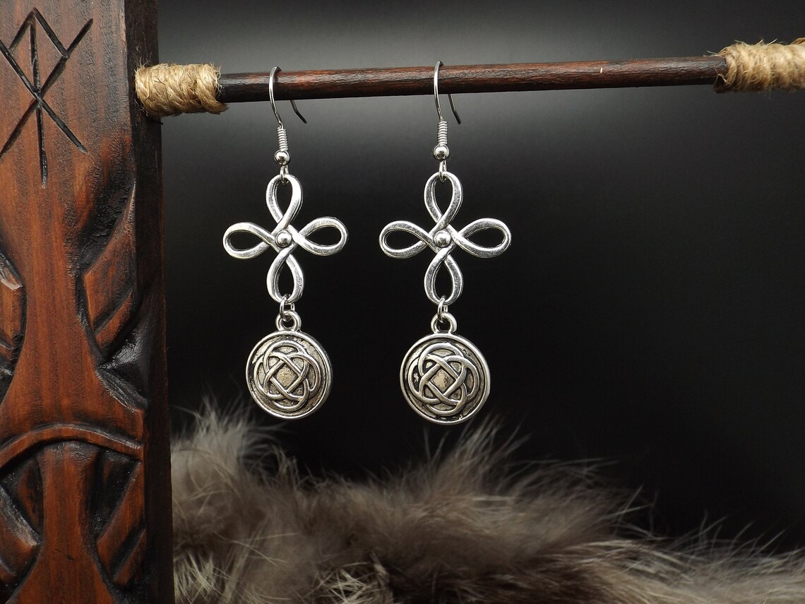 Boucles d'oreilles VIKING entrelacs nordique bijoux | Etsy