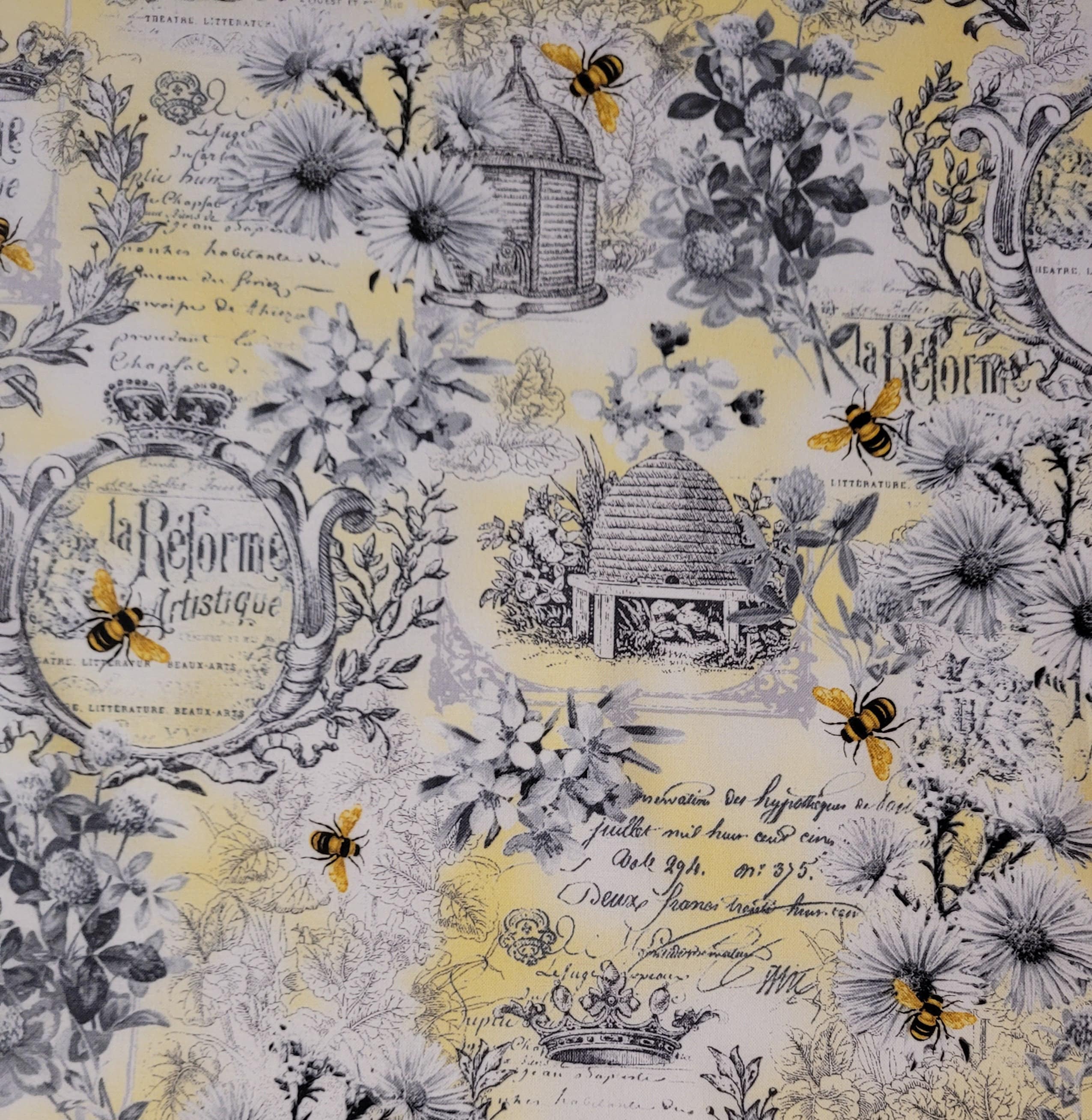 Bee fabric, Bees and flowers by Hi-Fashion. Fabric by the yard and half yard. Bee fabric, honey fabric, nature fabric, summer fabric.