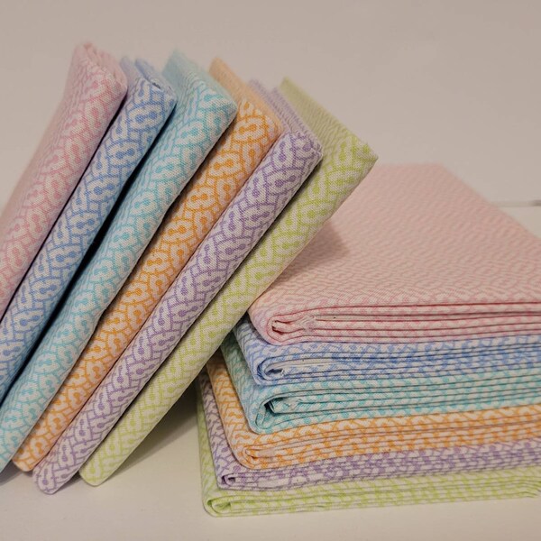 Spring fabric bundles from Benartex. 6 fat quarters in pastel colors. (Weave print) Spring fabric, fabric bundles. Free Shipping!