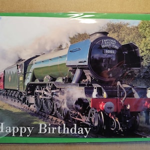Tarjeta de cumpleaños personalizable con el tren de vapor Flying Scotsman