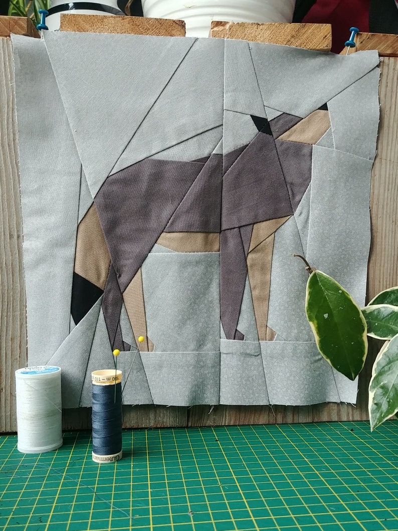 Geometric Wolf Foundation Paper Piecing Pattern 10 and 20 Inch Pdf ...