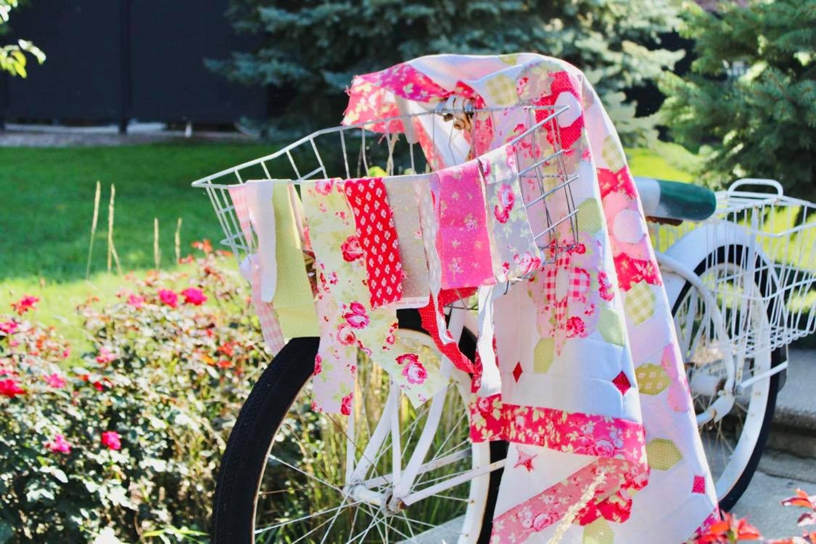 Rolling Petals Quilt Paper Pattern Etsy