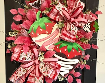 Strawberry Wreath, fruit Door Wreath, Pink Red Decor, strawberry decor