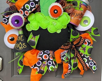 Monster Halloween Wreath, Eyeball Door Decor, Whimsical Halloween Wreath, Cute Monster Wreath, Trick or Treat Door Hanger, Spooky Fun Decor