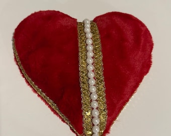 Luxurious Red Velvet Valentine Heart Wreath Attachment, Pearl & Gold Trim Accent, Wreath Embellishment, Valentine Decor