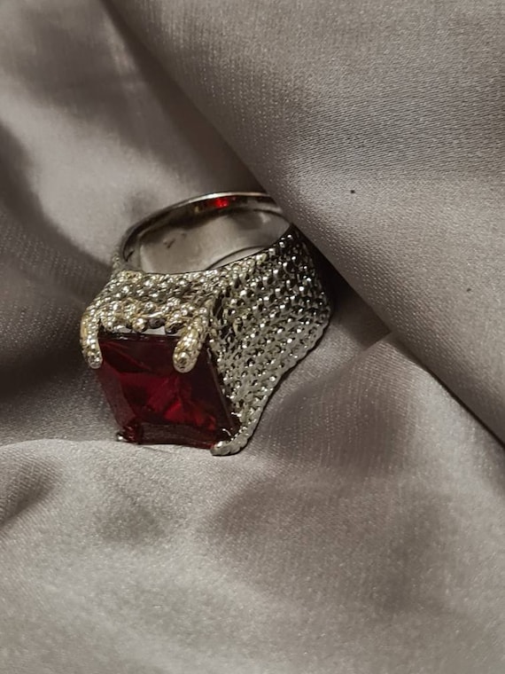 Ruby encrusted ring discount