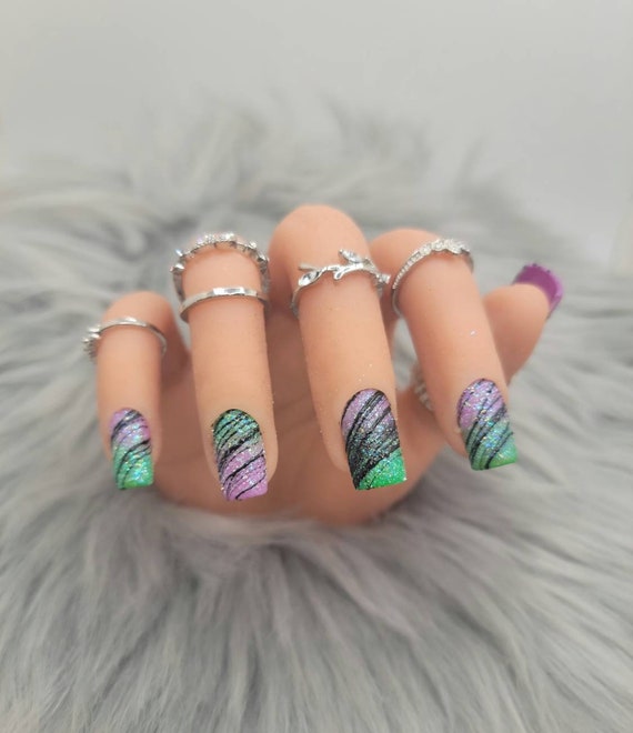 Purple Press-on Nails Green Nails Ombre Nails Spider Gel - Etsy Purple Press-on Nails Green Nails Ombre Nails Spider Gel - Etsy