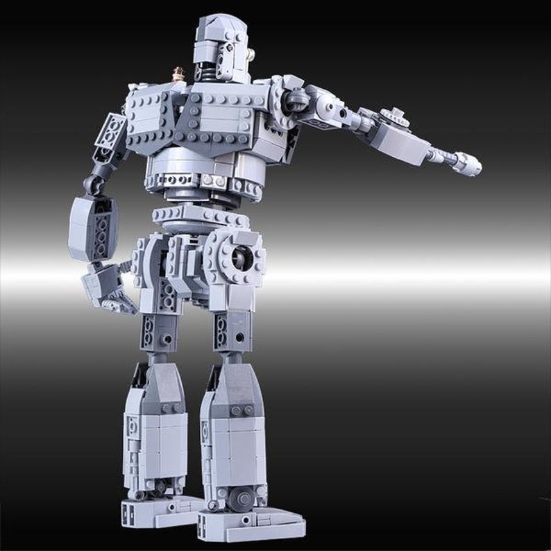 MOC14898 The Iron Giant I Am Not a Gun Creator Series Etsy
