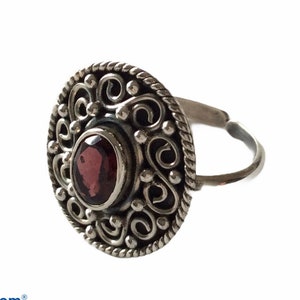 Garnet & 925 sterling silver ring - free size