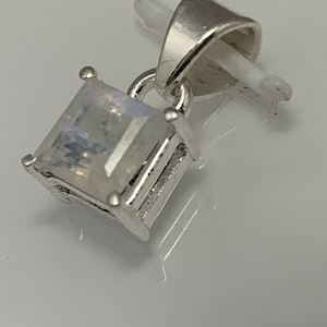 Moonstone & 925 sterling silver square pendant