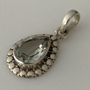 Green topaz oval pendant 925 sterling silver