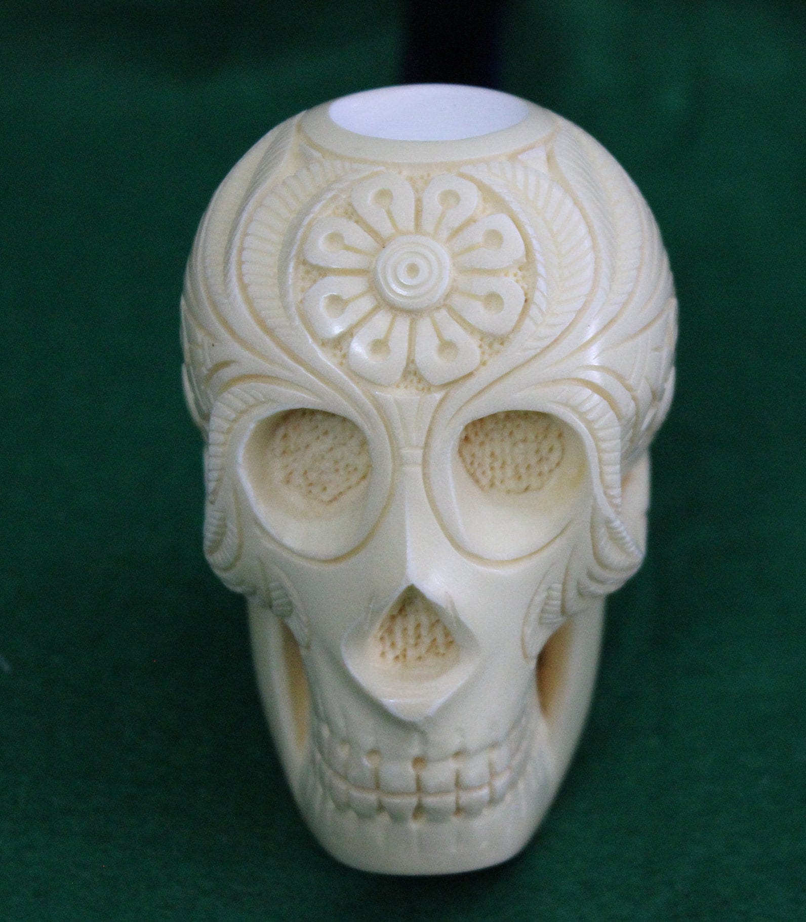 Meerschaum Tobacco Pipe with Bowl in form of Human Skull