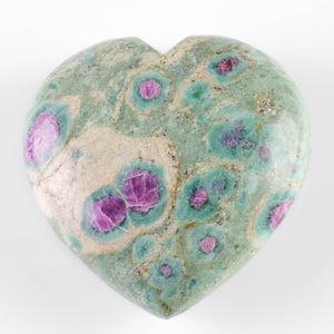 RUBY FUCHSITE Heart Carving - Unique Natural Stone Home Decor, E0935