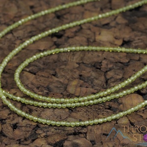 PERIDOT Choker Necklace, - Faceted - Crystal Jewelry, Beaded Necklace, Healing Crystals, Gemstone Jewelry, E1584
