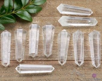 CLEAR QUARTZ Crystal Point - Mini - Home Decor, Crystal Grid, Healing Crystals, Quartz Wand - E1403
