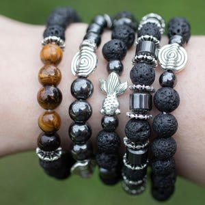 LAVA Rock Gemstone Charm Bracelet  :  Volcanic Rock Essential Oil Aromatherapy Jewelry, E2041