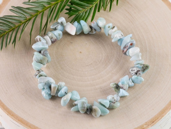 ライトブルー ラリマー ブレスレット：天然石チップビーズ 伸縮性の
