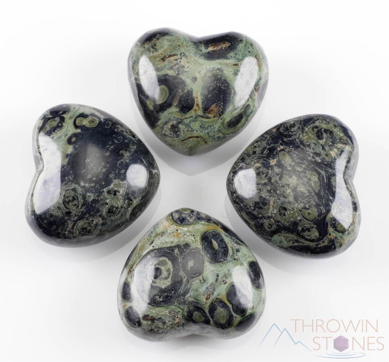 Kamaba Jasper is marbled many shades of green with round green splotches.
Crystals are nature-made therefore each one is unique in appearance.