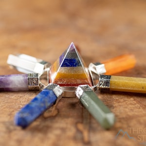 CHAKRA Pyramid Generator – Crystal Healing, Chakra Sones, Metaphysical, Crystal Pyramid - E1224