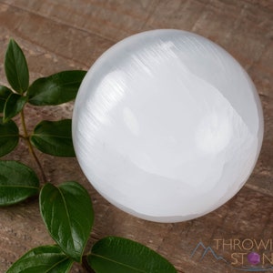 SELENITE Crystal Sphere - Crystal Ball, Housewarming Gift, Crystal Healing, Home Decor, E0491