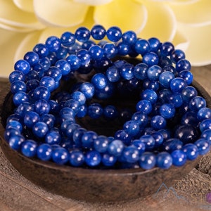 KYANITE High Grade Round Beaded Bracelet – Crystal Jewelry, Gemstone Bracelet, Healing Crystals and Stones, Crystal Bracelet, E1723