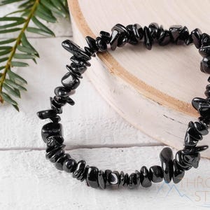 BLACK TOURMALINE Crystal Bracelet - Chip - Crystal Jewelry, Unique Gift, Healing Crystals, Protection Bracelet, E0829