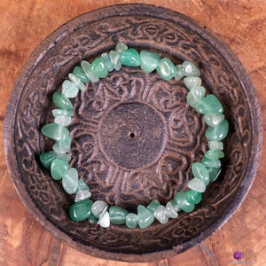 GREEN AVENTURINE Crystal Bracelet - Chip Beads - Healing Crystal and Stones, Heart Chakra, Gemstone Bracelet, E1318