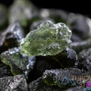 MOLDAVITE - 1-4gr - Authentic Moldavite Crystal, Raw Moldavite Tektite, E1740