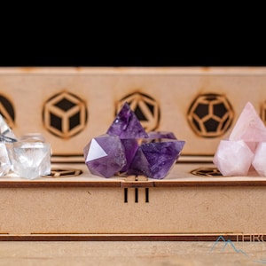 PLATONIC SOLID Set  :  Amethyst, Rose, Quartz Sacred Geometry Crystal Wooden Box Kit, E1914