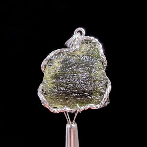 Raw MOLDAVITE Pendant - Sterling Silver - Moldavite Necklace Pendant, Pure Moldavite Jewelry, 47422