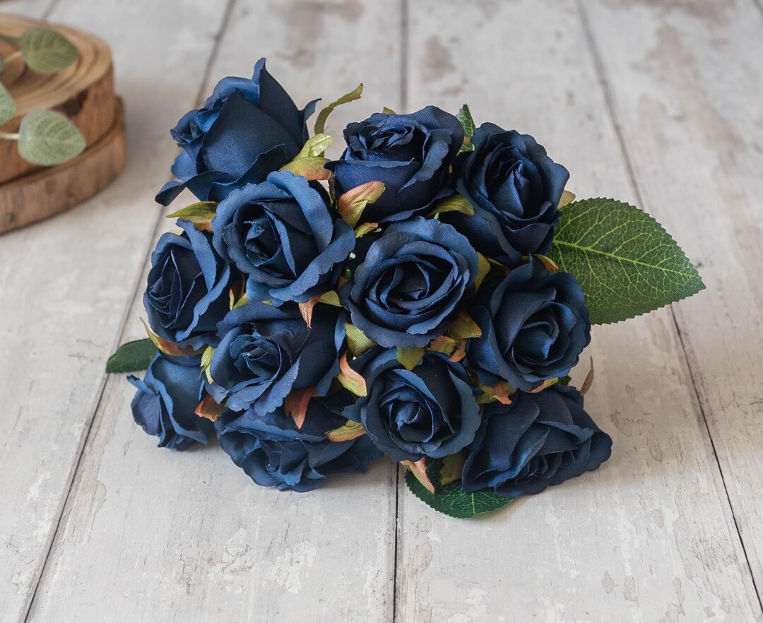 Navy Blue Silk Rose Bouquet: Vintage Style, 12 Heads - Etsy