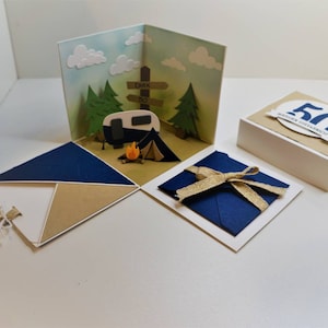 Handgemachte Explosionsbox zum Geburtstag,  Personalisiertes Geschenk,  Wohnwagen mit Landschaft
