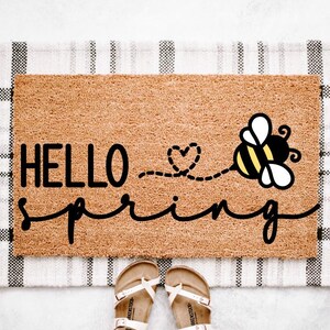 Hello Spring Bee Doormat | Spring Porch Decor  Flower Doormat | Spring Door Decor | Floral Doormat
