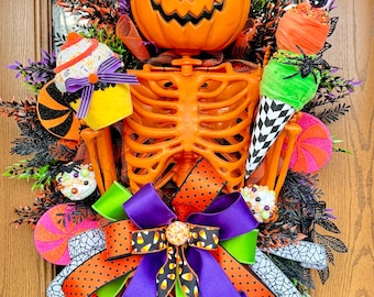 Halloween Pumpkin Wreath | Halloween Wreath For Front Door | Jack O Lantern Wreath | Halloween Decorations | Halloween Porch Decor