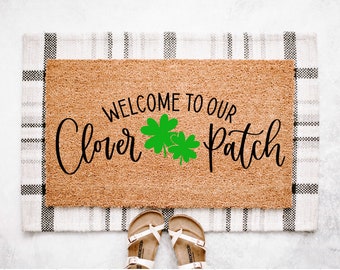 Shamrock Welcome Doormat |  St. Patrick’s Day Doormat | Spring Doormat | Clover Doormat | Spring Decor | St. Patrick’s Day  Porch Decor