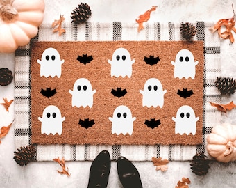 Ghost Halloween Doormat | Halloween Porch Decor | Fall Doormat | Bat Doormat | Fall Porch Decor | Cute Doormat