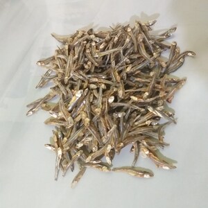 Natural Sun Dried Fresh pure Sprats halmessa Chemical free Dried 1kg, 1000g image 2