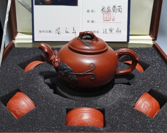 Cinese antico fatto a mano in argilla dipinta squisito e raro set di uva scoiattolo vaso di sabbia viola teiera set da tè ornamenti