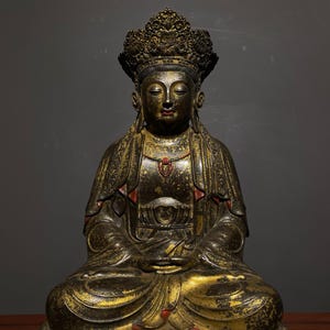 Chinese antique pure hand-made exquisite rare pure copper Guanyin Bodhisattva Buddha statue ornaments