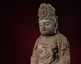 Exquisite hand-carved wooden Guanyin Bodhisattva statue from Chinese antique style.