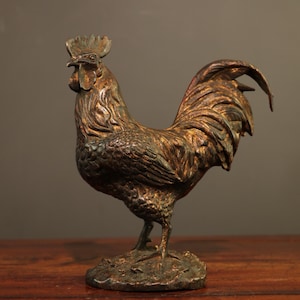 A rare and exquisite handcrafted Chinese antique pure copper lucky zodiac rooster golden rooster statue ornament