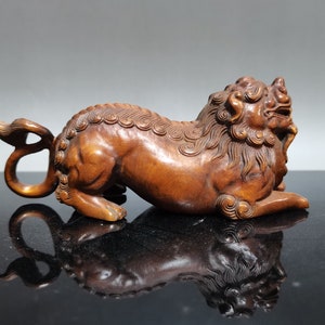 Chinese antique boutique hand-carved wood carving boxwood lion statue decoration