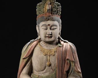 Exquisite hand-carved wooden Guanyin Bodhisattva statue from Chinese antique style.