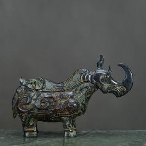 Chinese antique pure handmade exquisite rare bronze animal goblet statue ornaments