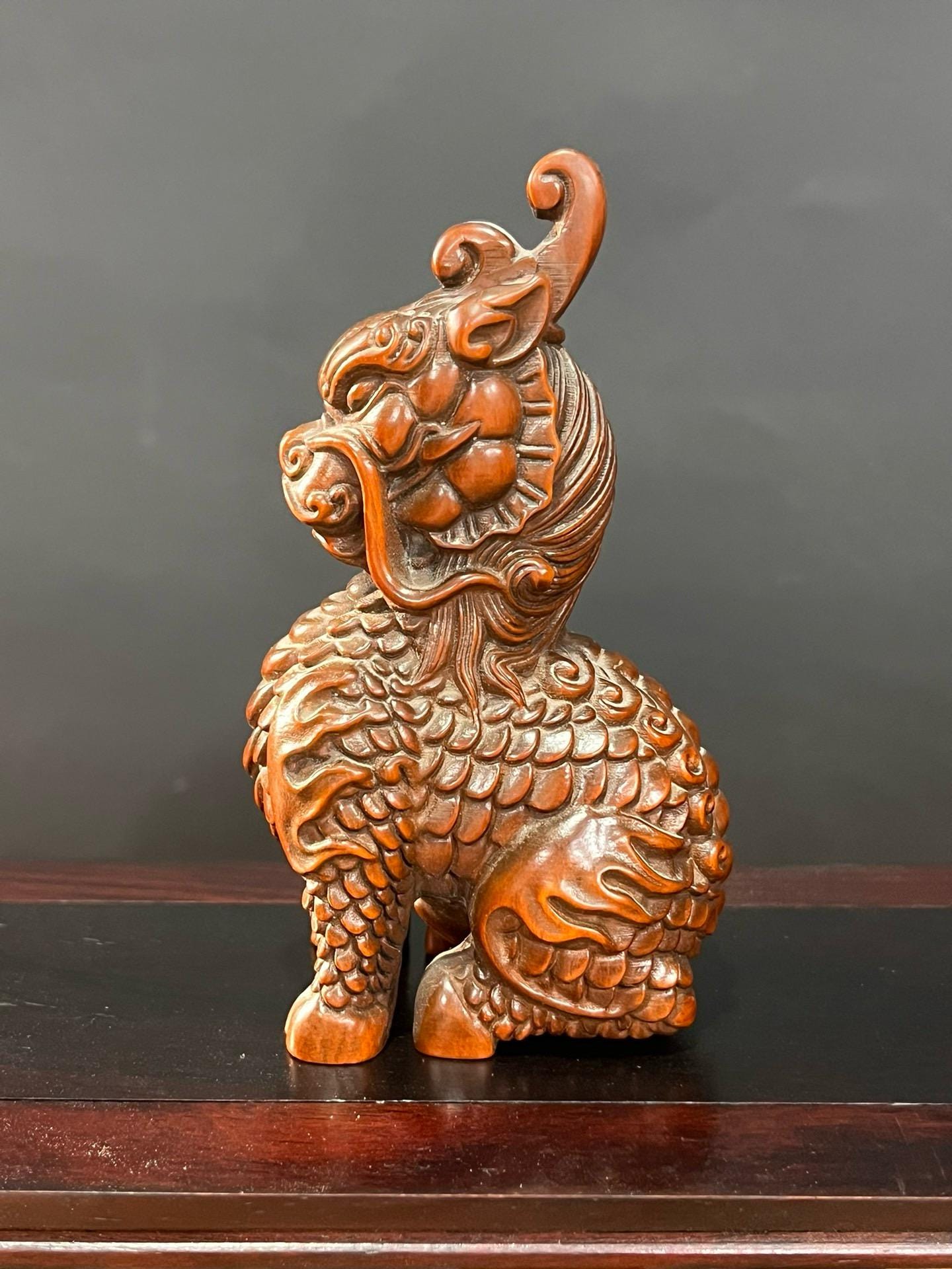 Beautiful and rare fortune-bringing unicorn statue ornament hand-carved from Chinese boxwood