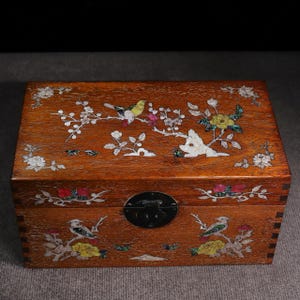 Chinese antique pure hand-carved exquisite rare rosewood inlaid colorful shells happy eyebrows jewelry box storage box ornaments