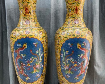 A pair of exquisite and rare Chinese antique hand-made copper-body cloisonné enamel dragon and phoenix vases