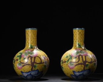 A pair of exquisite and rare pure copper cloisonne peach pattern celestial vase ornaments made by Chinese antiques