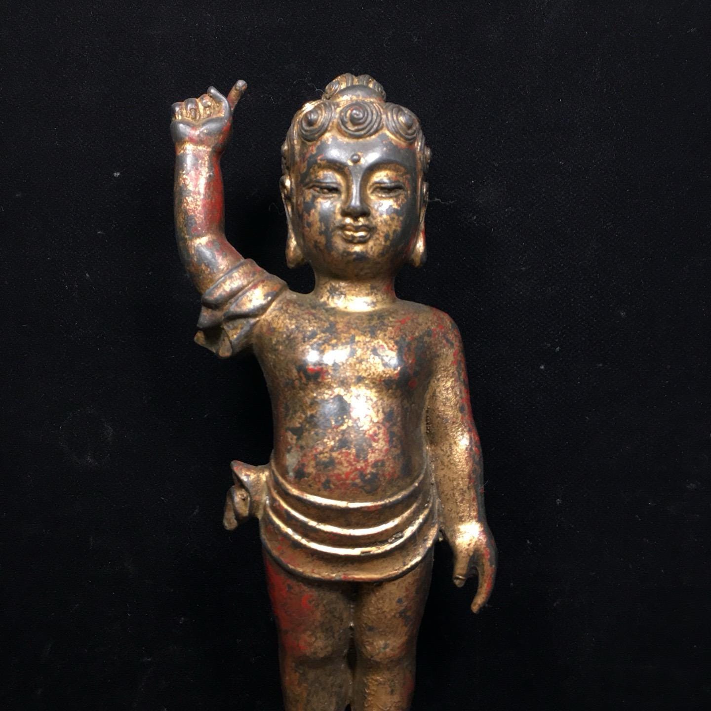 中国のアンティークの純粋な手作りの絶妙な希少な純銅の釈迦牟尼